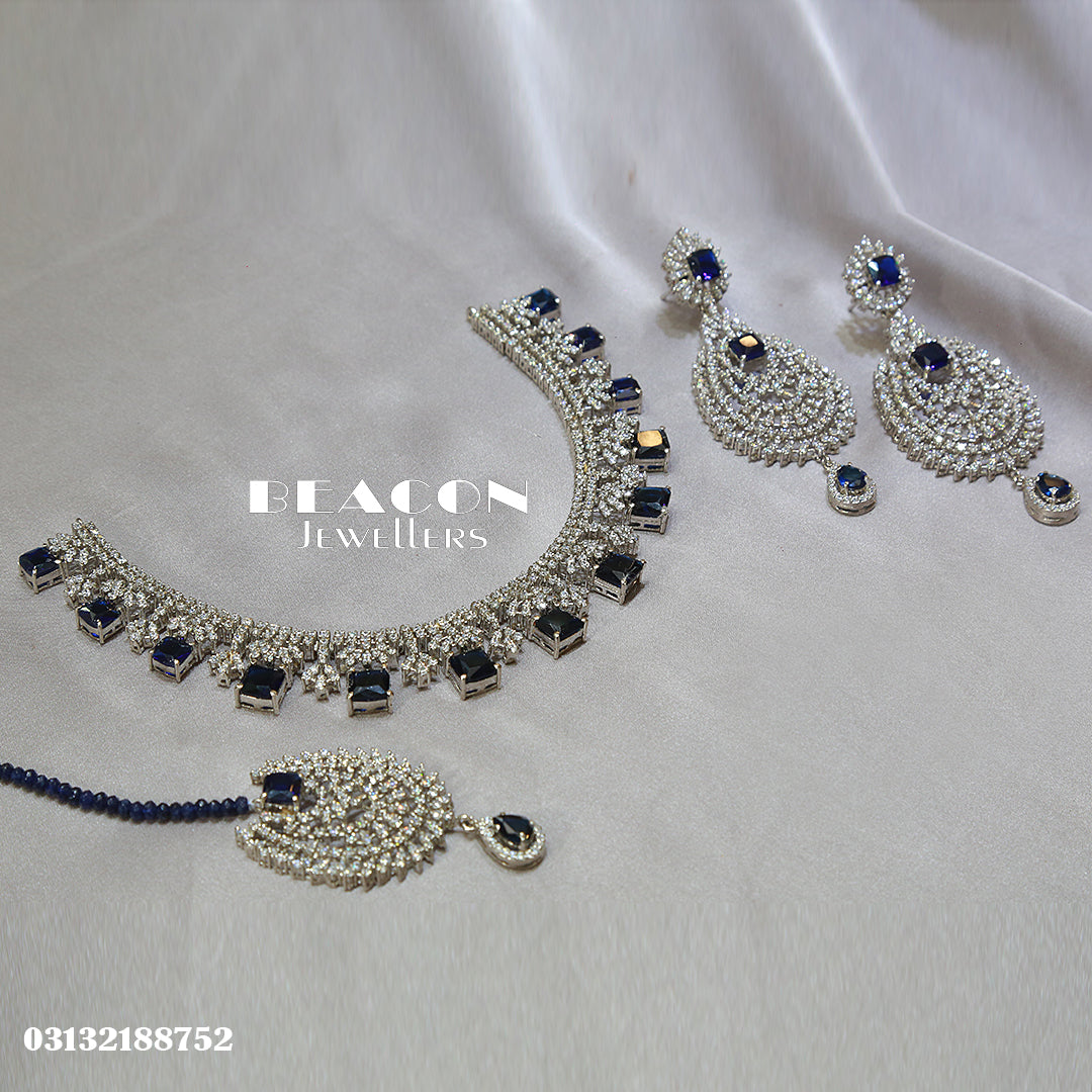 Necklace Set with Tika Earrings
