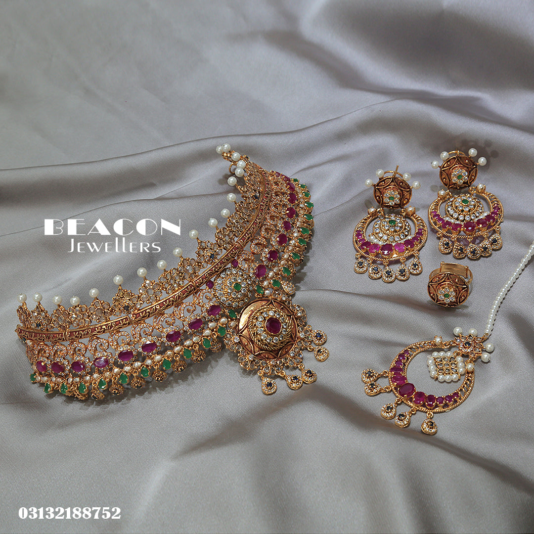 Choker Set in Ruby, Jade, Pearls and Zircons