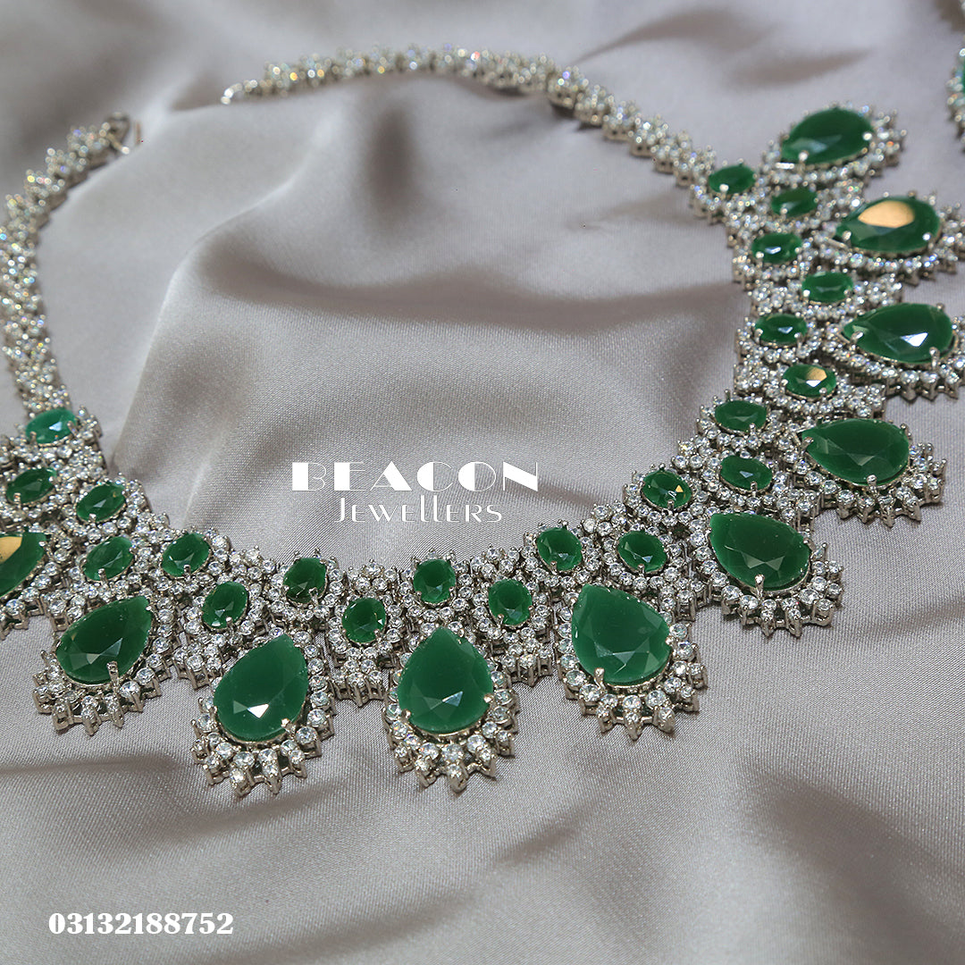 Necklace with Bindi and Earrings 14