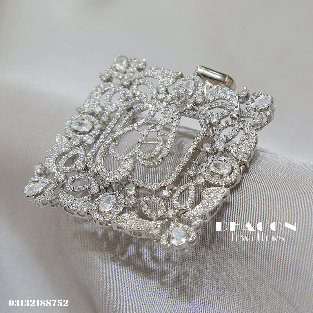 Calligraphy Pendant - BA1007