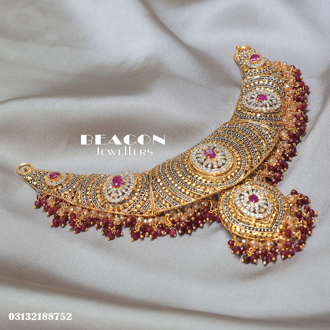 Necklace Set WIth Earrings Tika