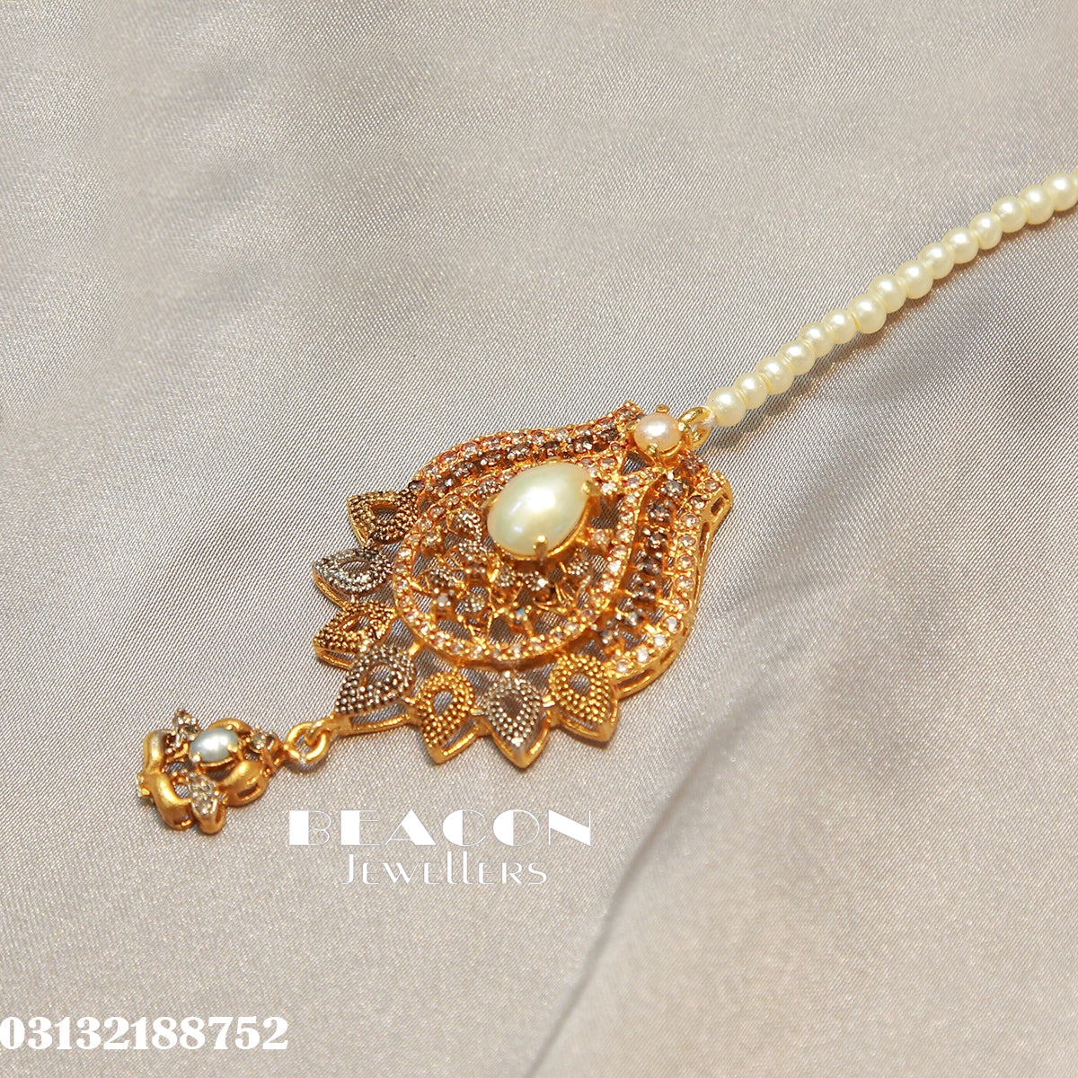 Necklace Set With Tika Earrings