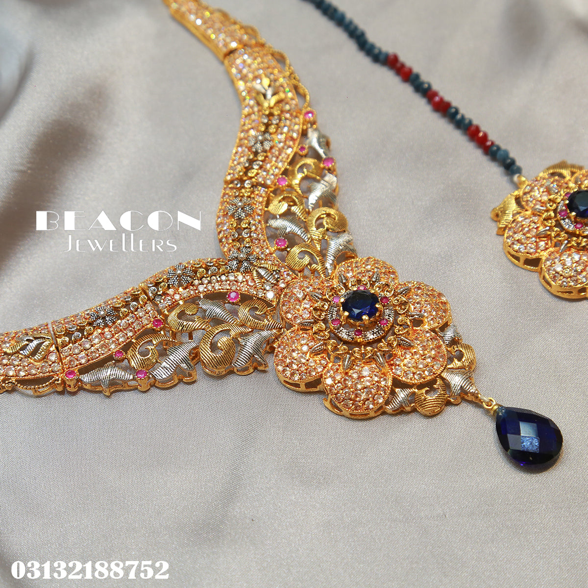 Necklace Set With Earrings TIka