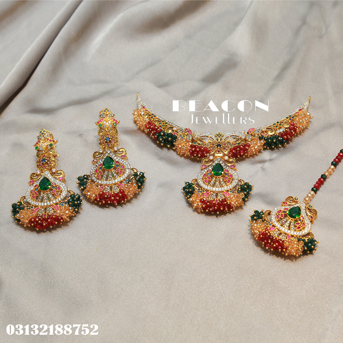Necklace Set With Earrings Tika