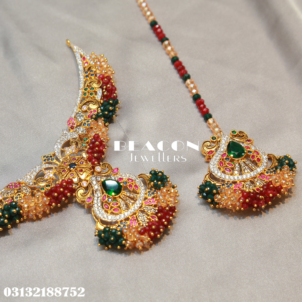 Necklace Set With Earrings Tika