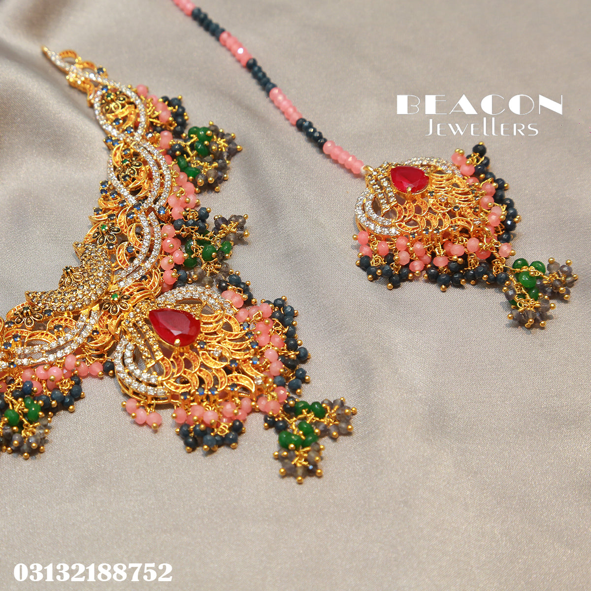Necklace Set With Earrings Tika