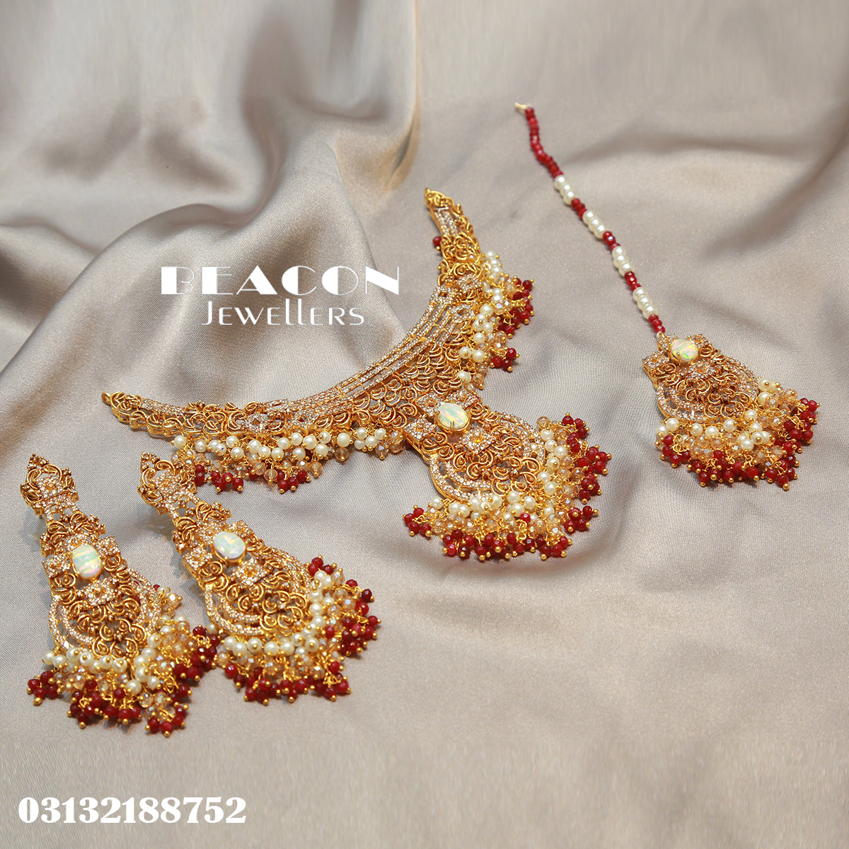 Necklace Set With Earrings TIka