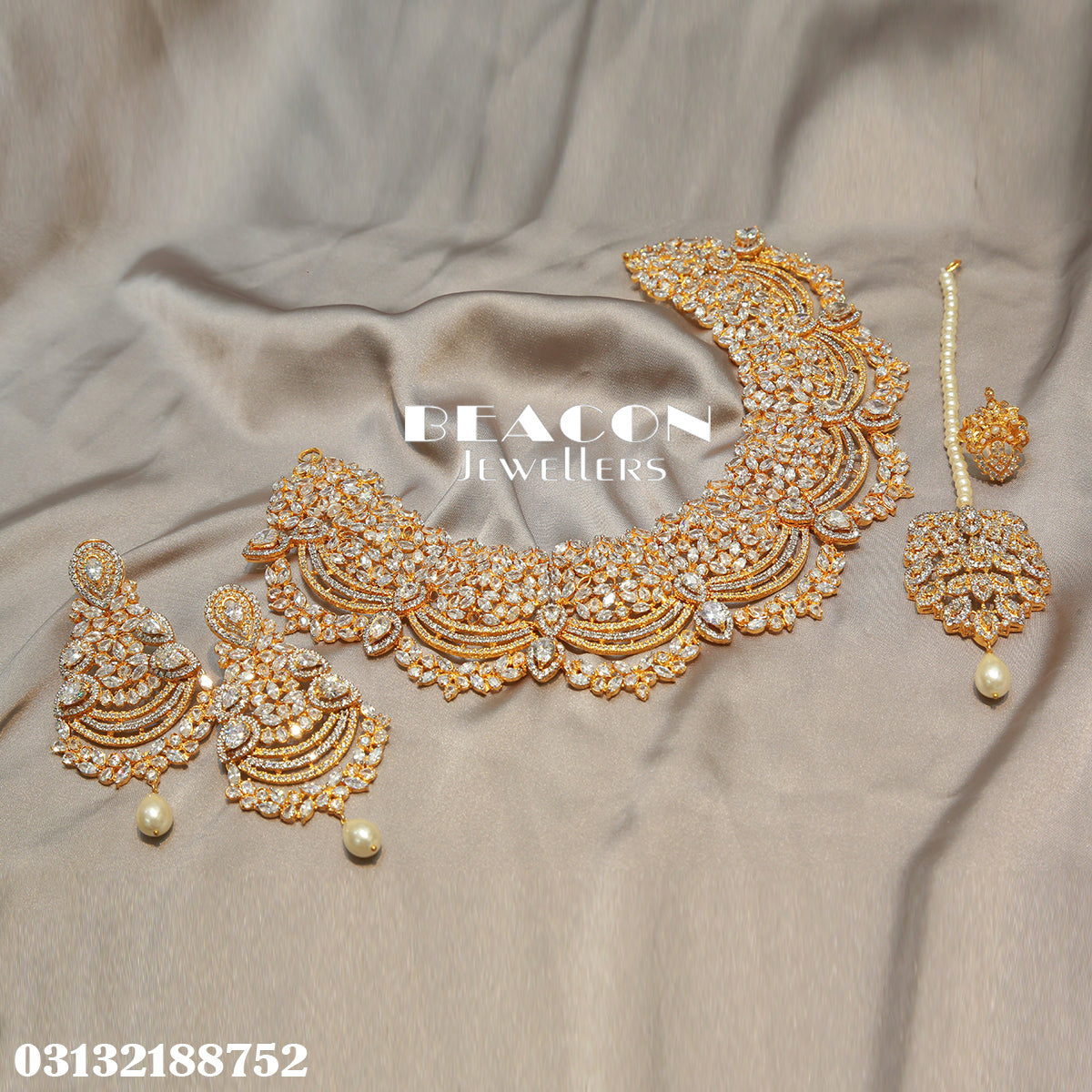 Necklace with Tika Earrings