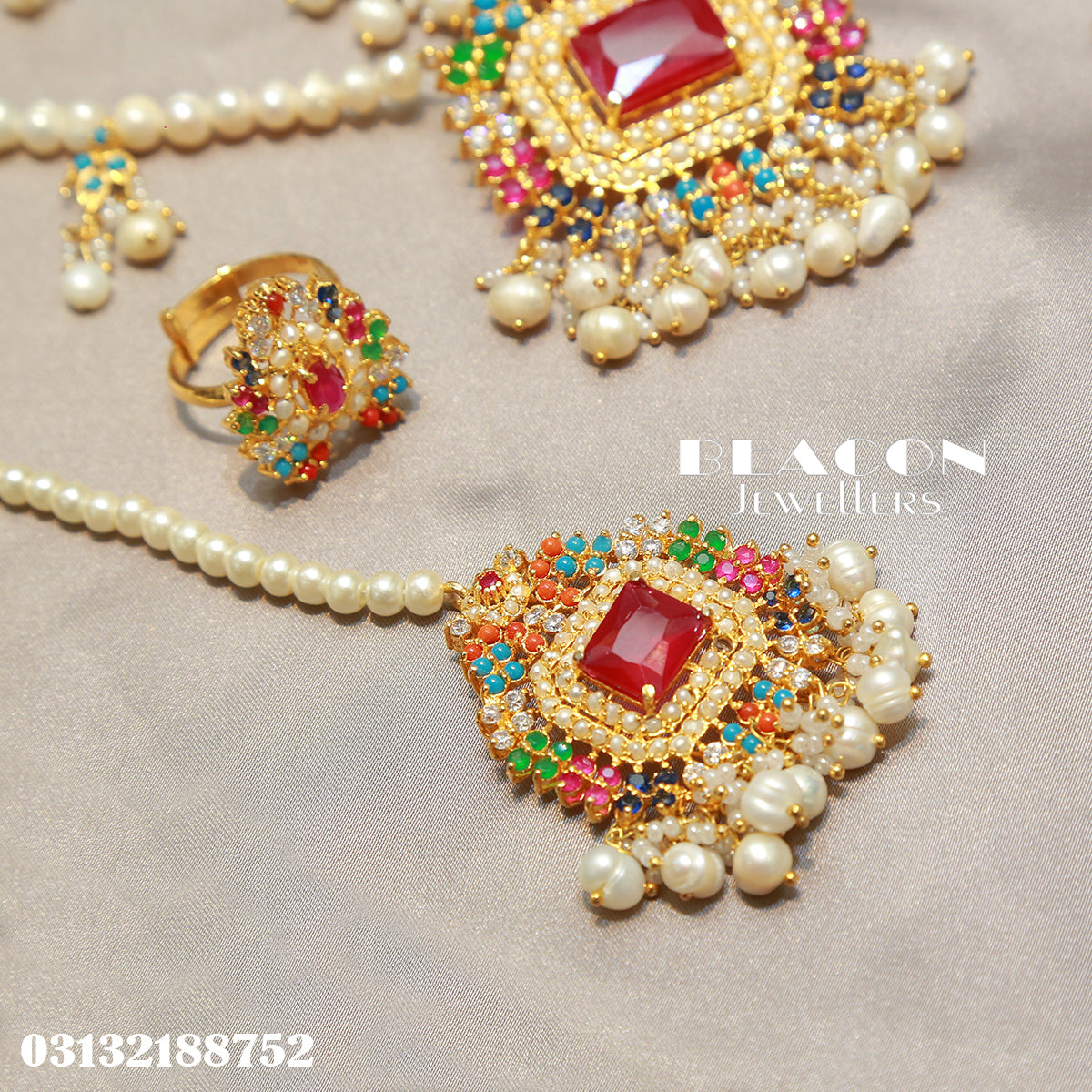 Choker Maala Ring Bindi and Earrings 04