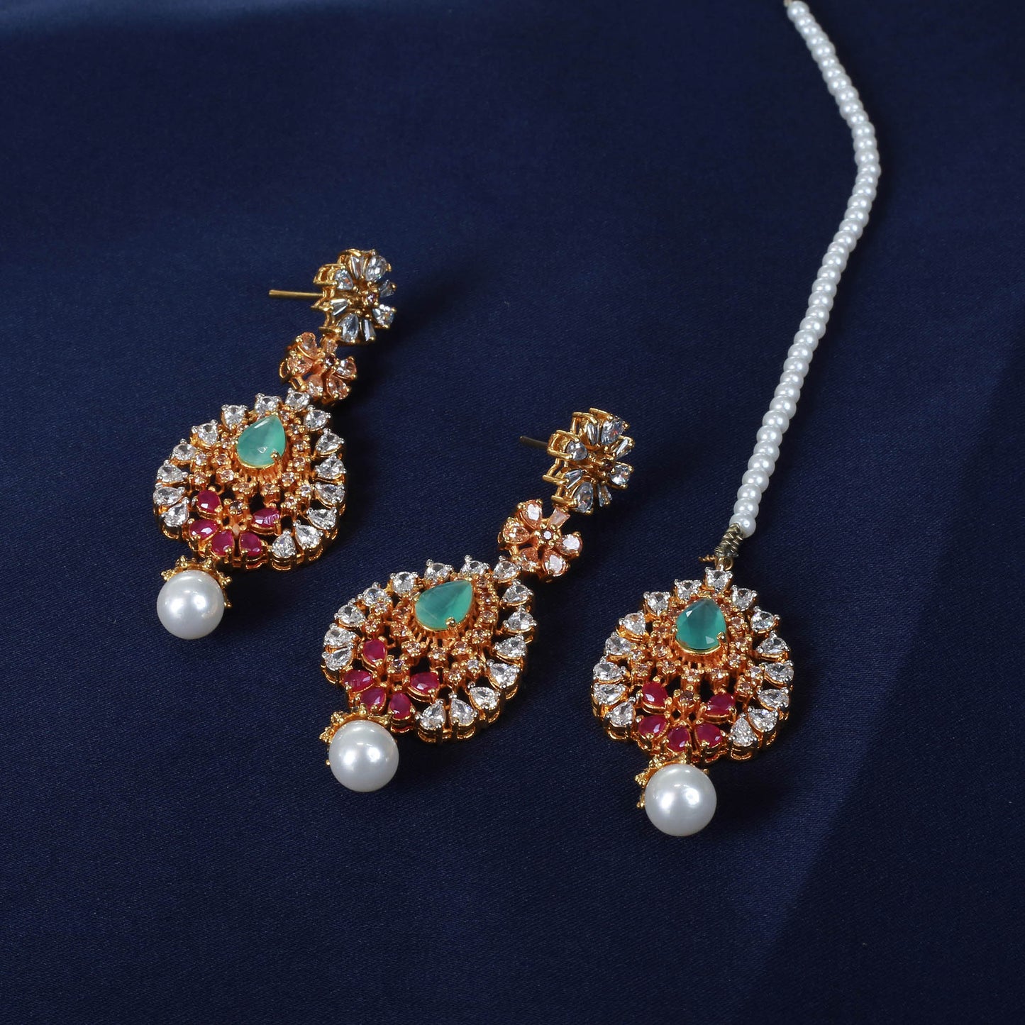 Necklace Set With Earrings Tika
