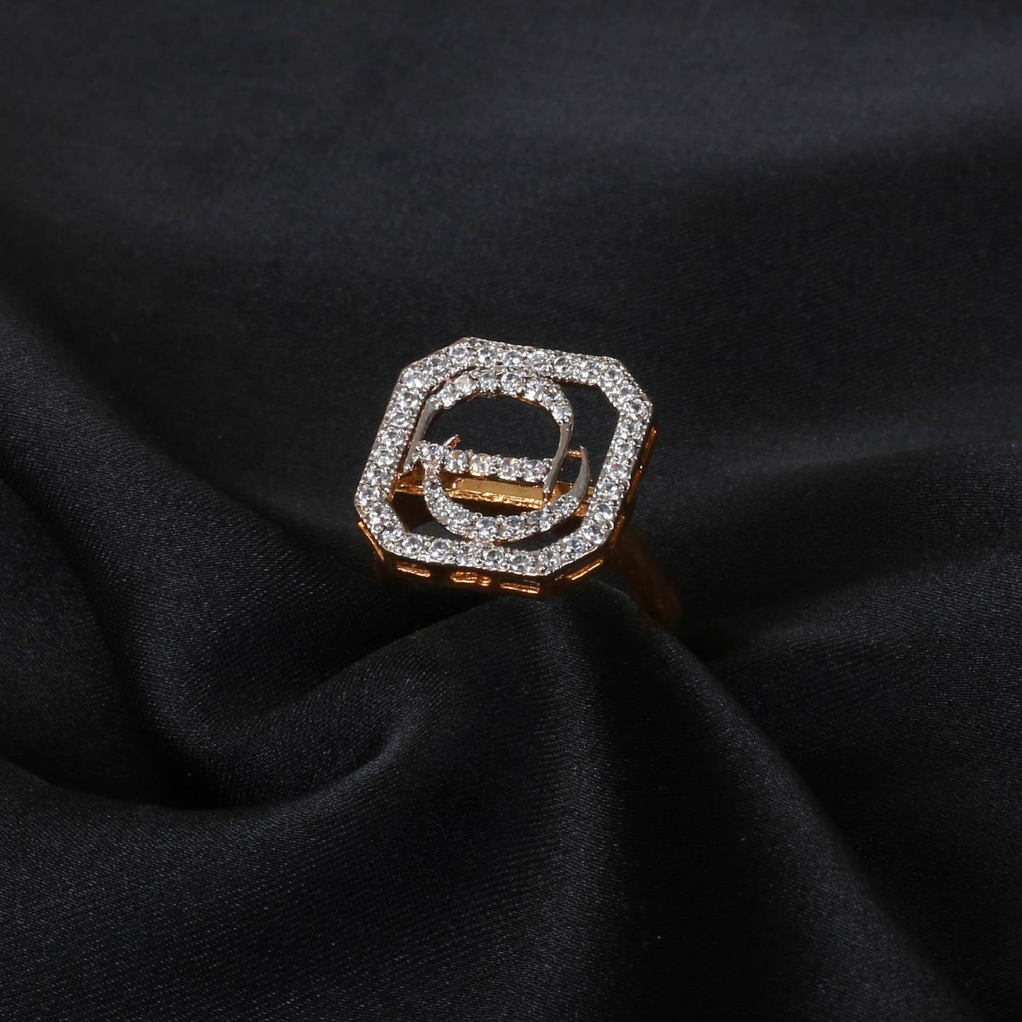 Ring BA1019