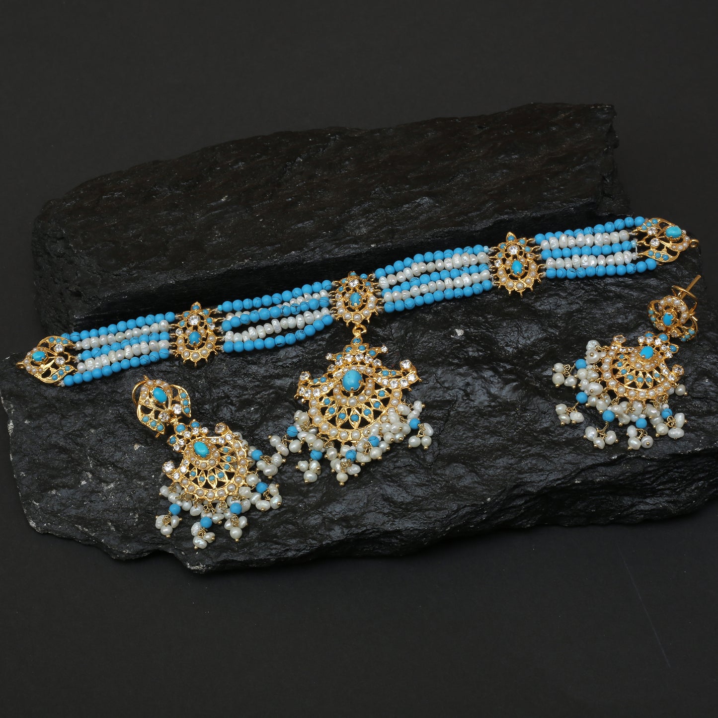 Choker Set With Earrings