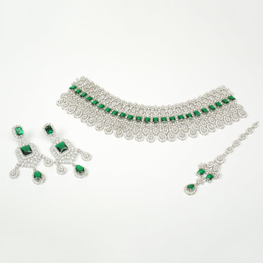 Necklace Set With Earrings Tika
