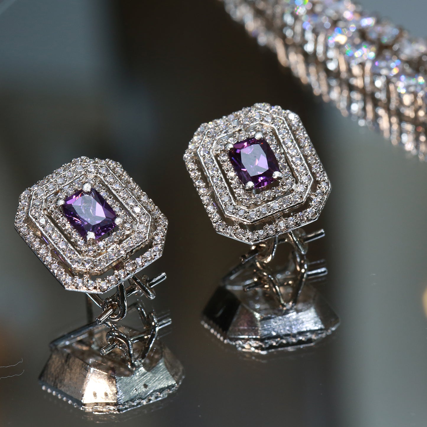 Necklace Set with Tika Earrings