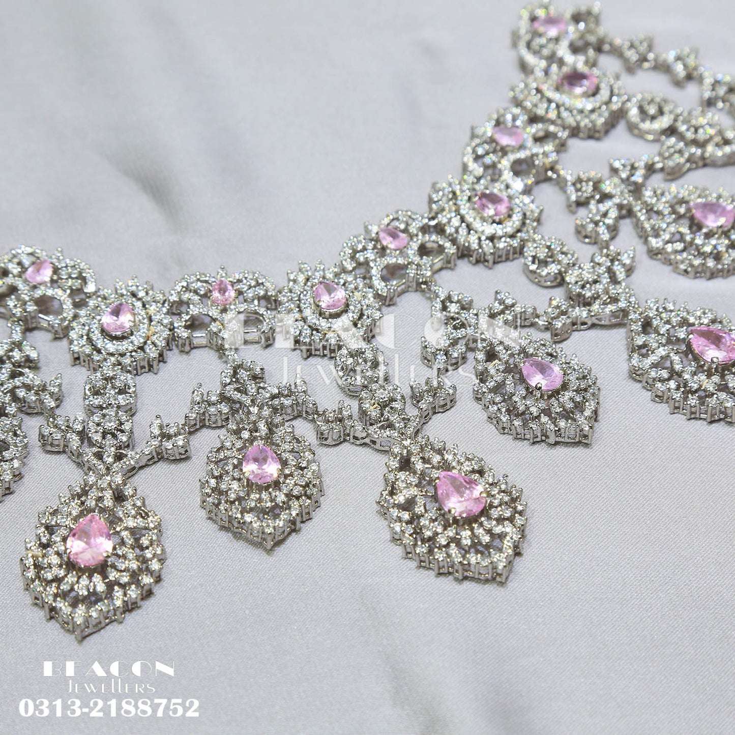 Necklace Set with Tika and Earrings