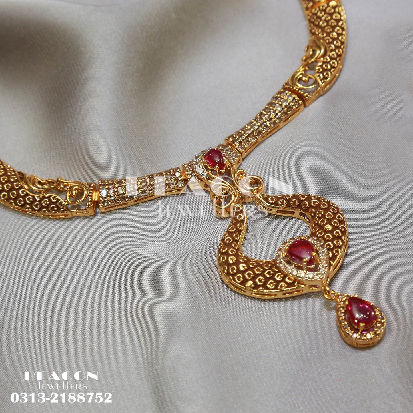 Necklace Set with Tika Earrings