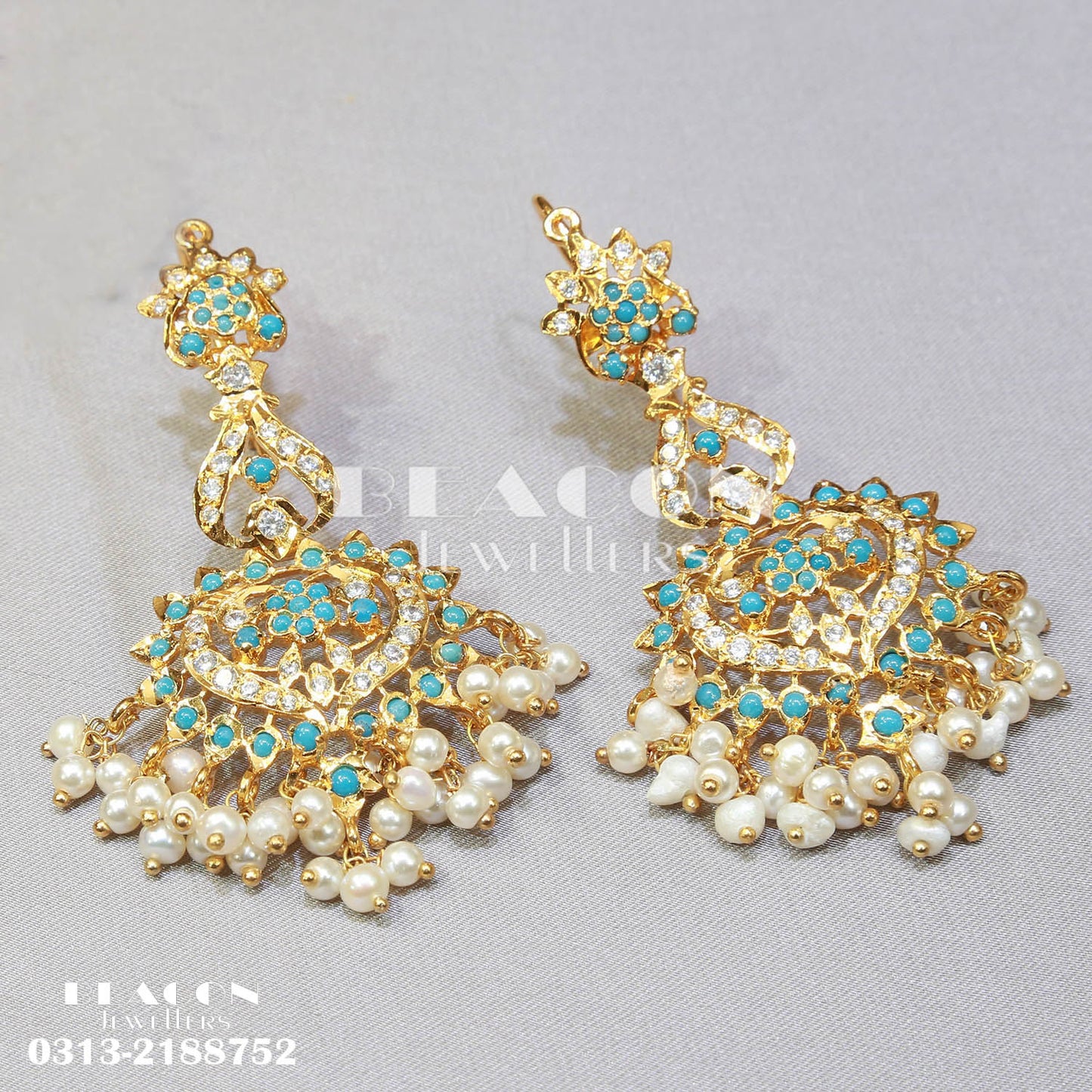 Choker with Bindi and Earrings 07