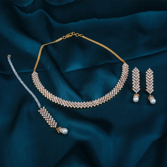 Necklace Set WIth Earrings Tik