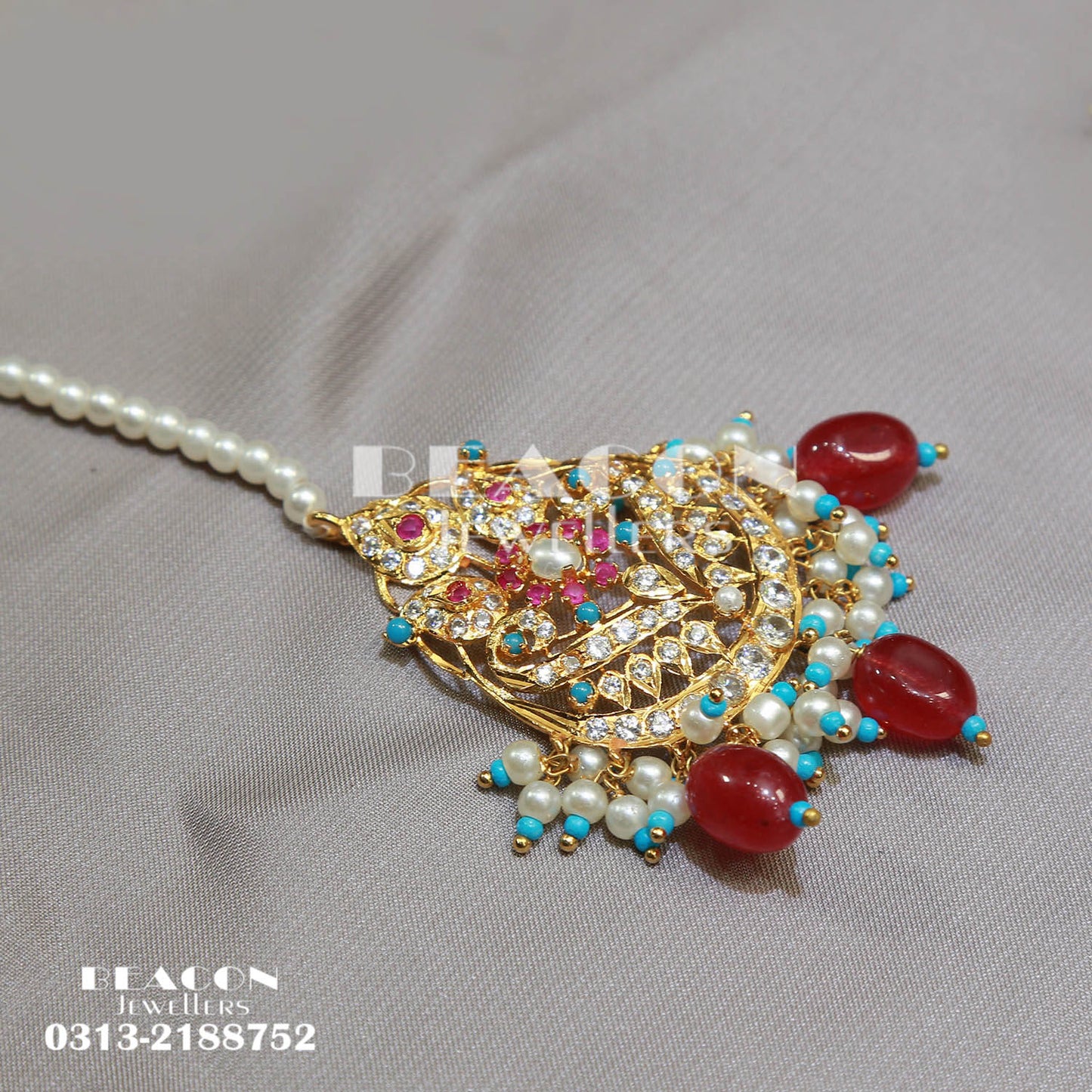 Choker with Bindi and Earrings 08