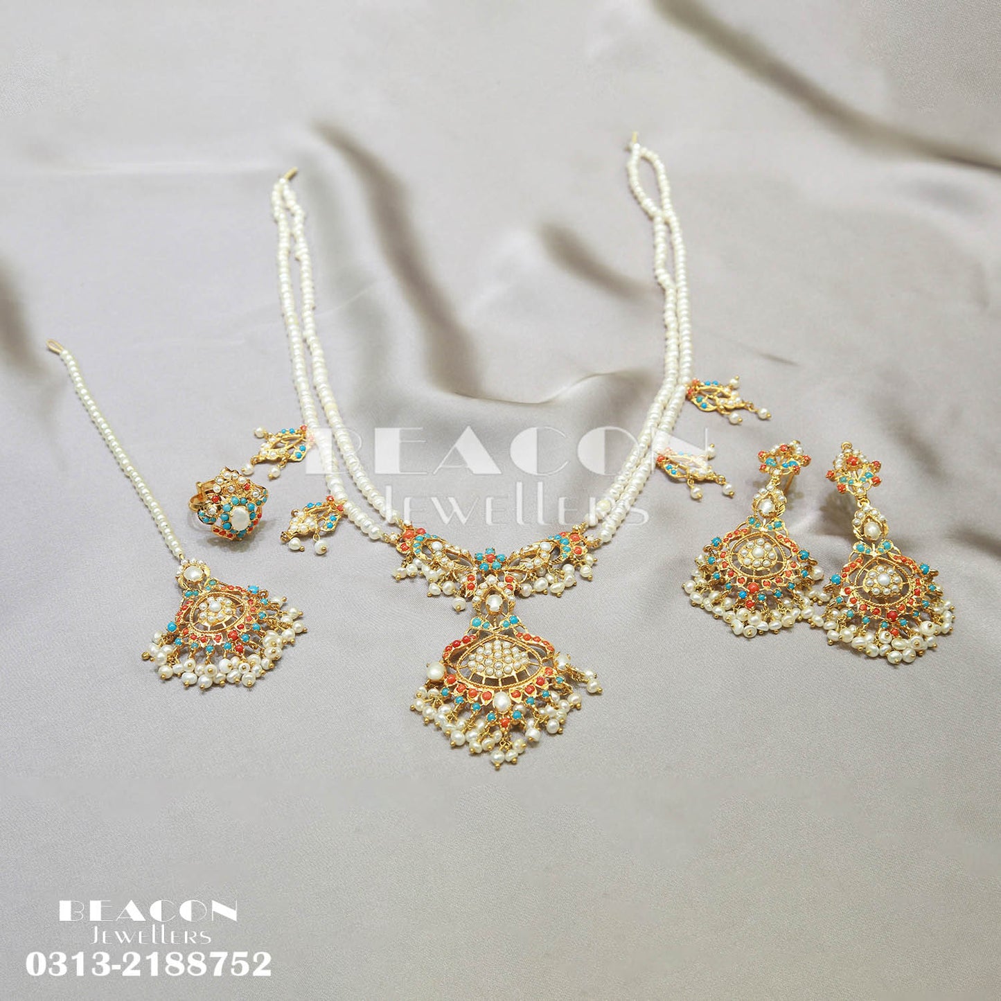 Maala Ring Bindi and Earrings 03