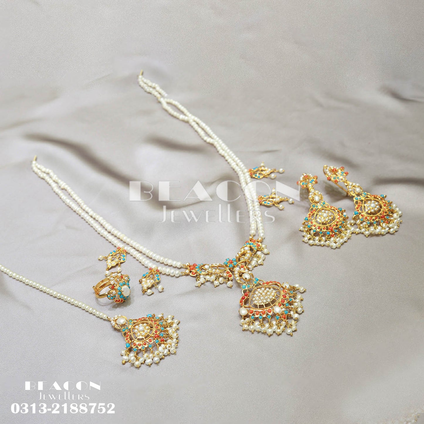 Maala Ring Bindi and Earrings 03