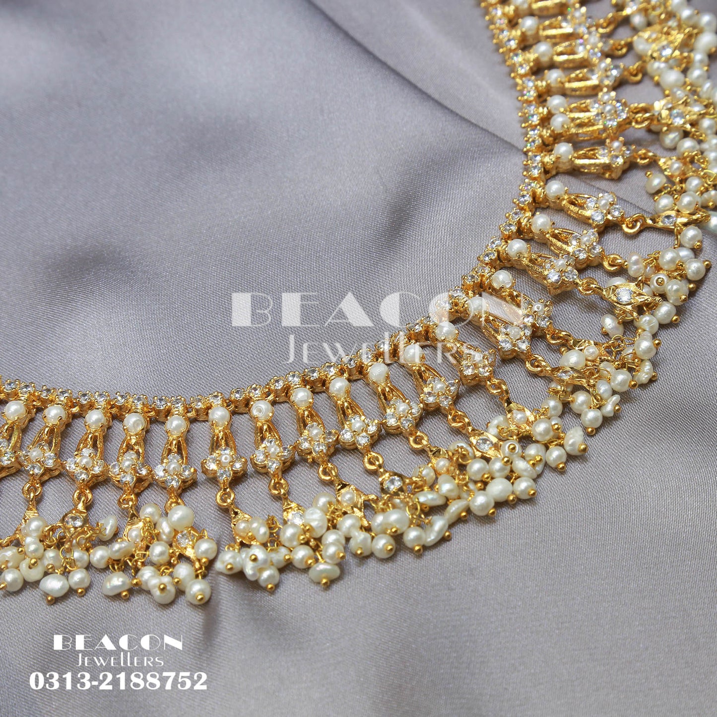 Necklace Set With Earrings Tika