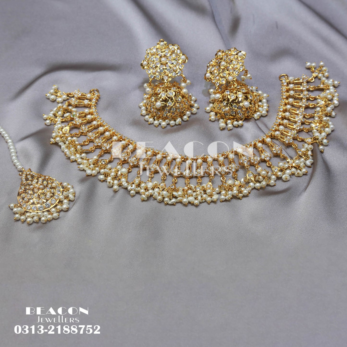 Necklace Set With Earrings Tika
