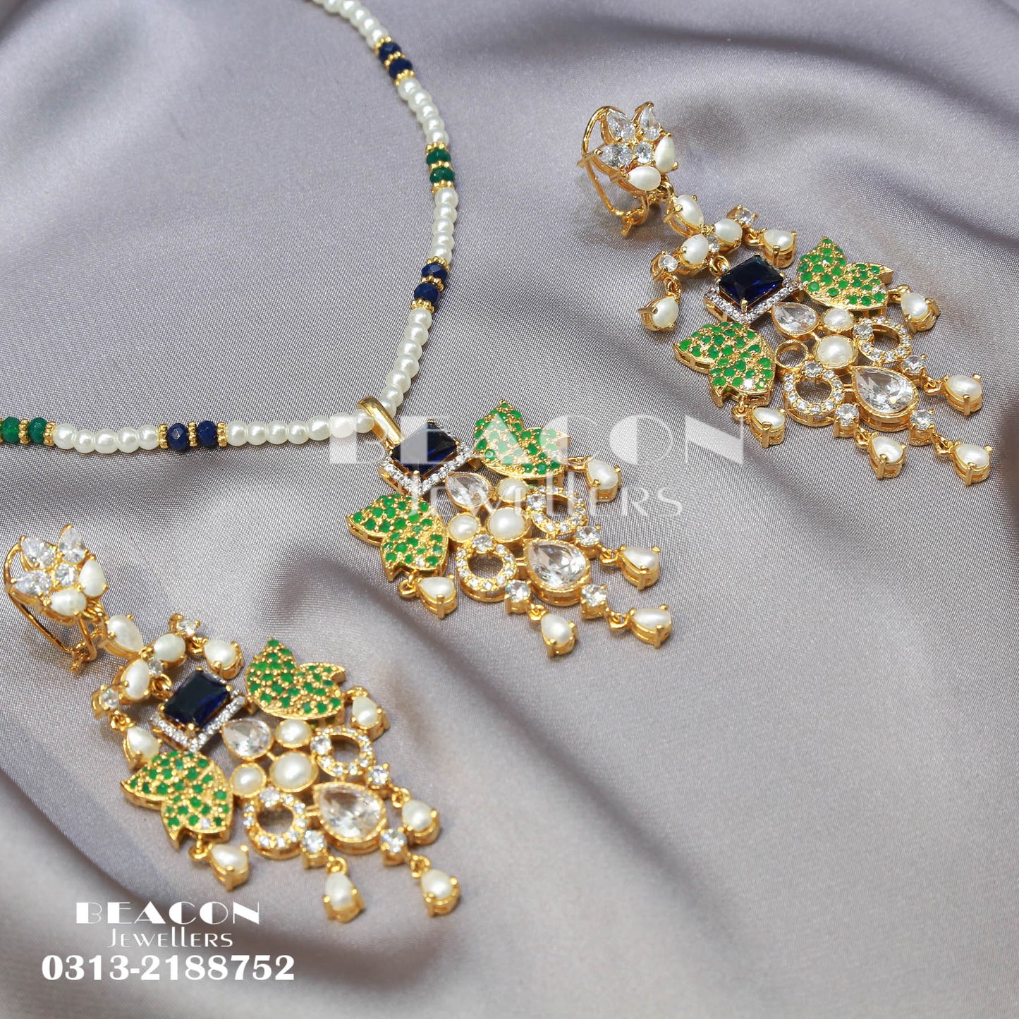 Locket and Earrings 113