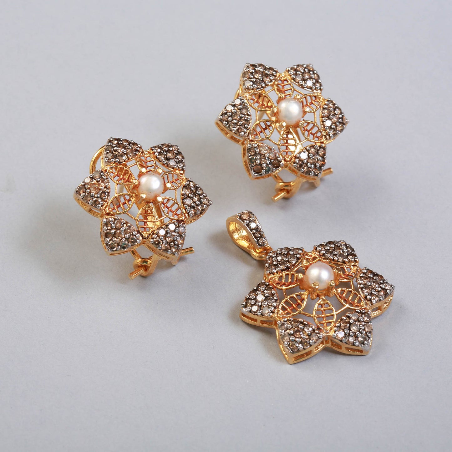 Pendant Set BA1064