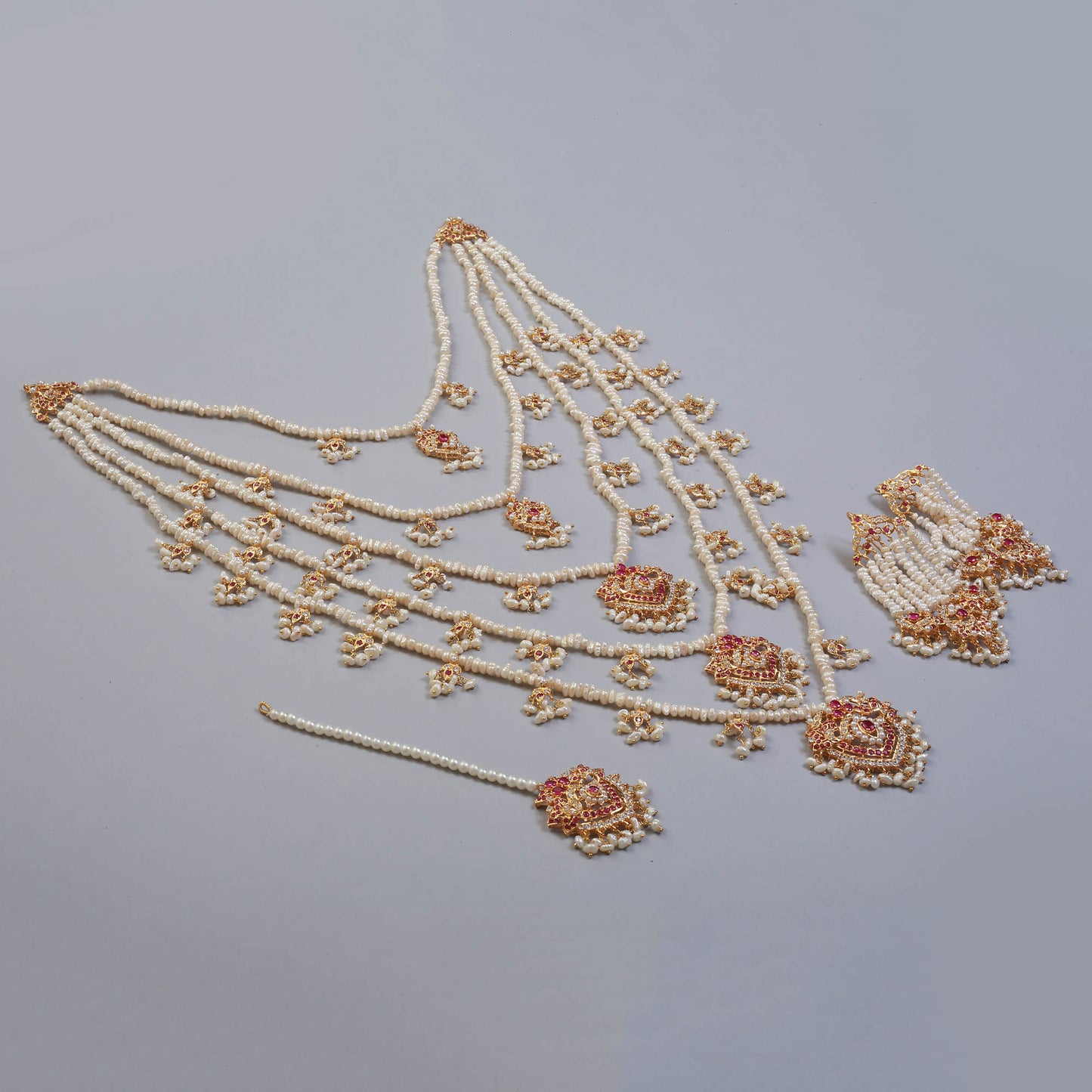Maala With Earrings and Tika