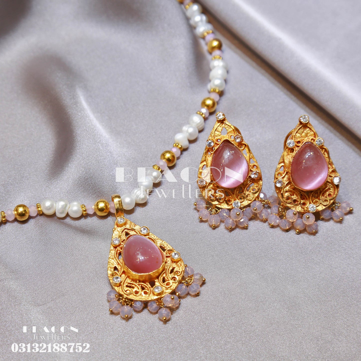 Necklace and Earrings 59