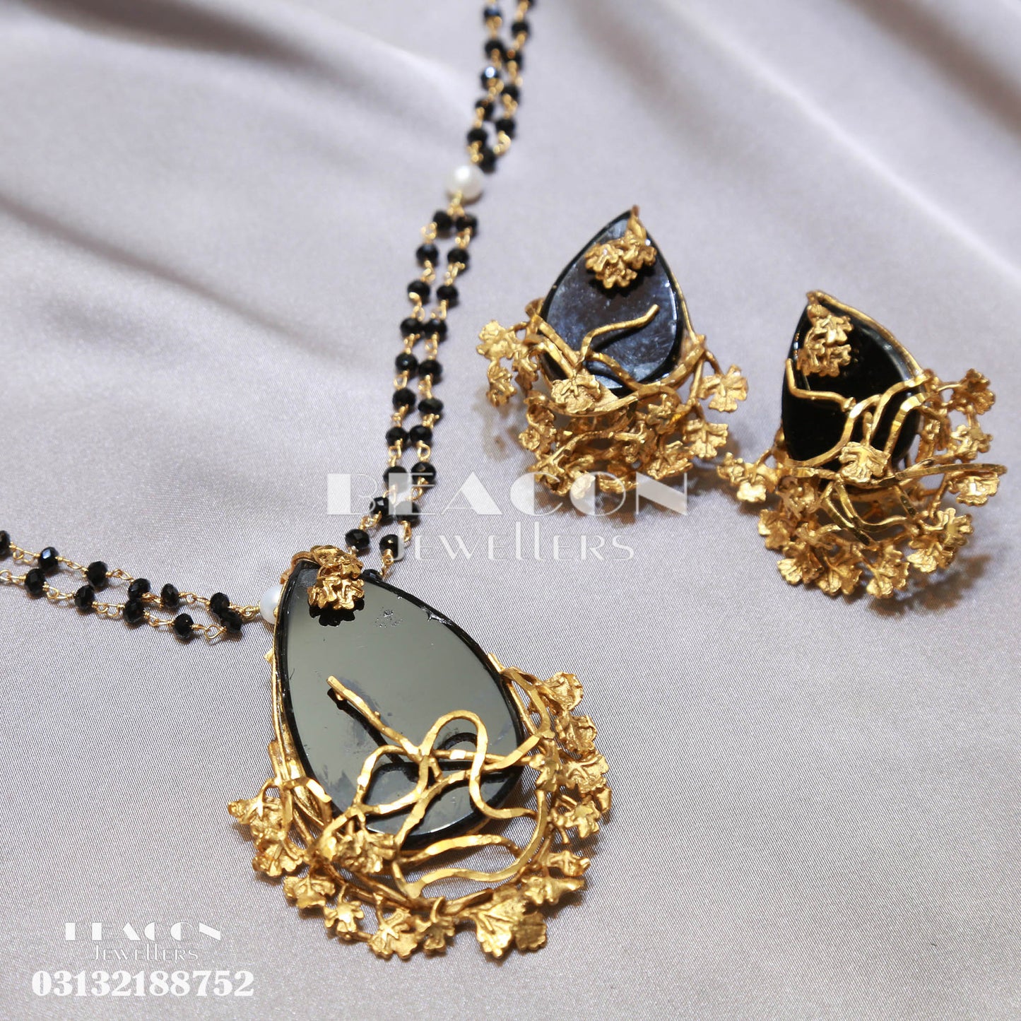 Necklace and Earrings 61