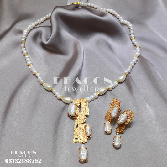 Necklace and Earrings 68