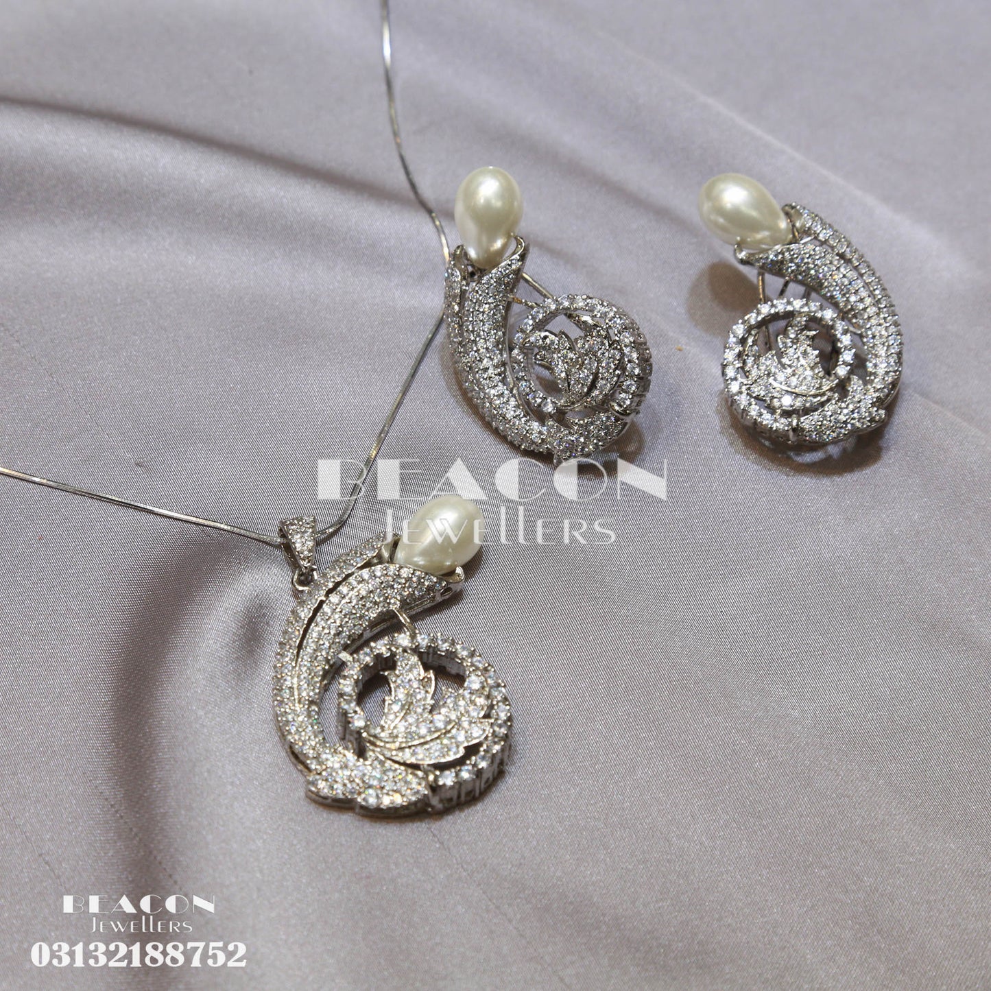 Locket and Earrings 44