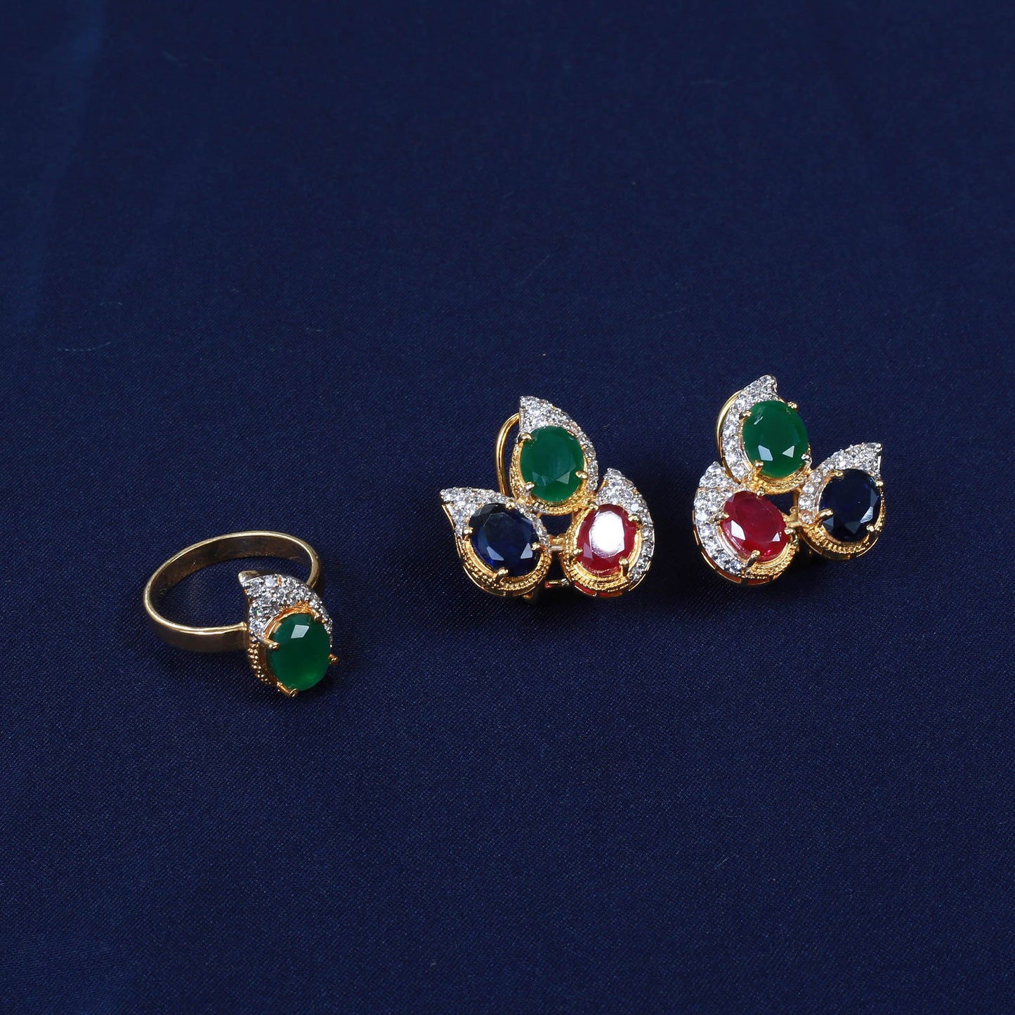 Pendant Set BA1089