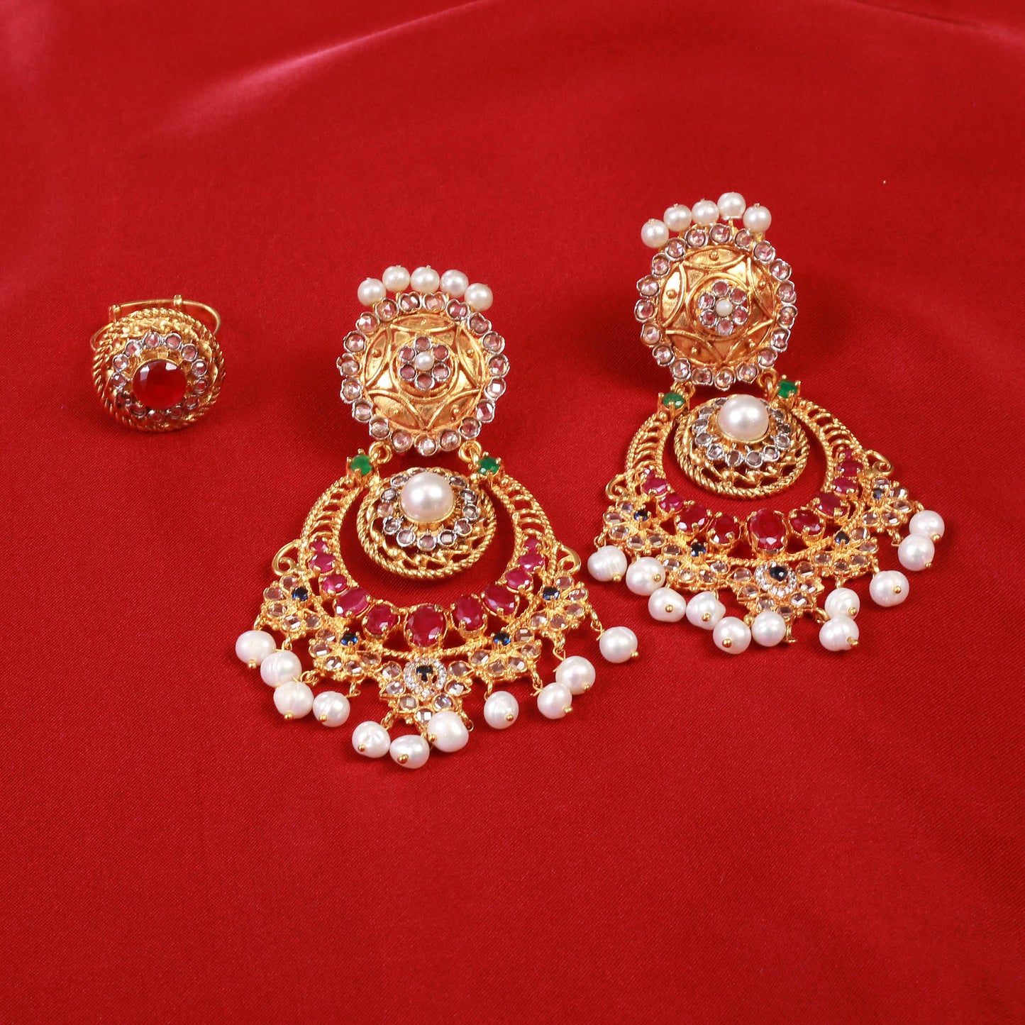Maala Ring Bindi and Earrings