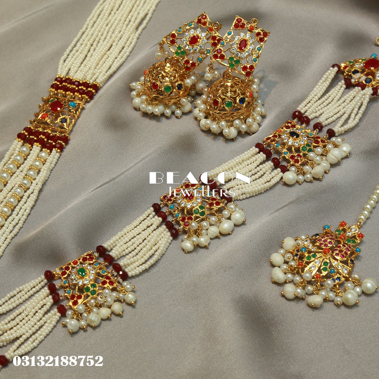 Choker Maala Bindi and Earrings 07