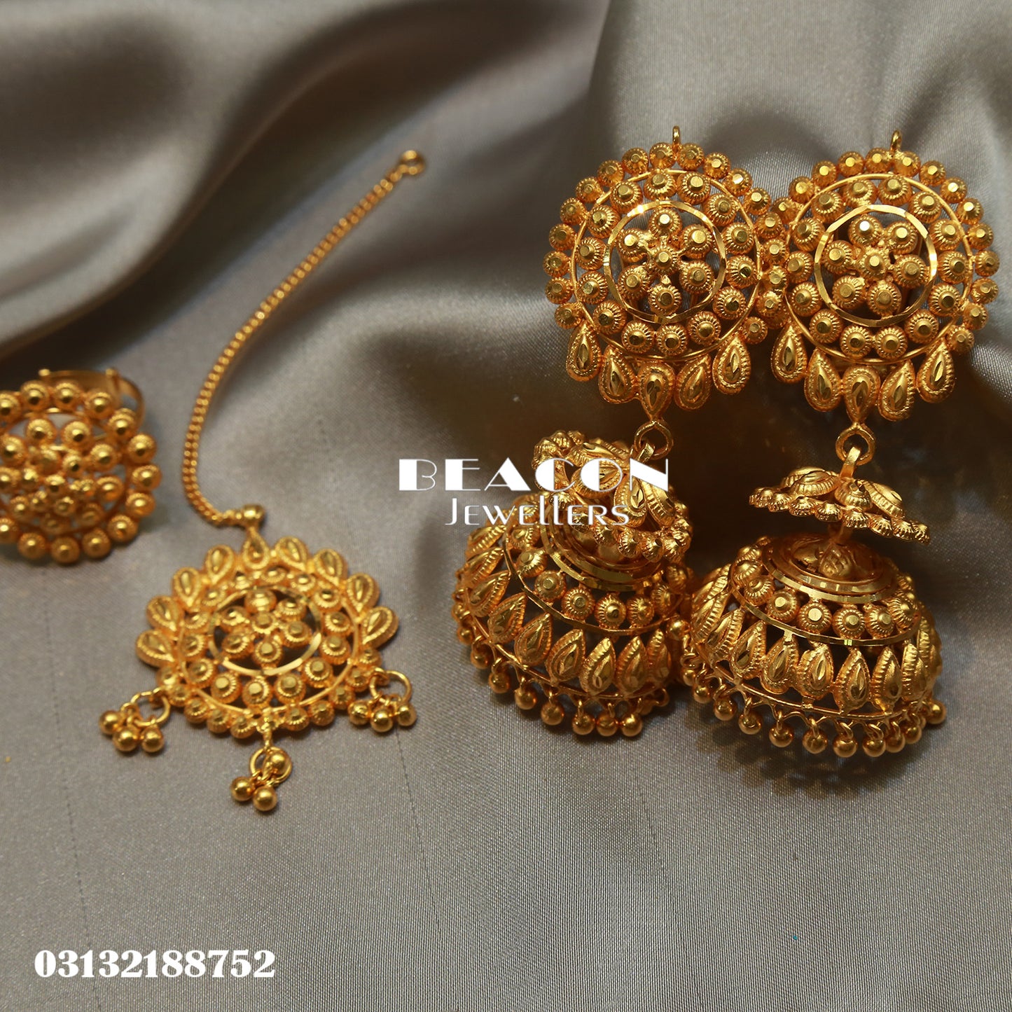Necklace Ring Bindi and Earrings 15