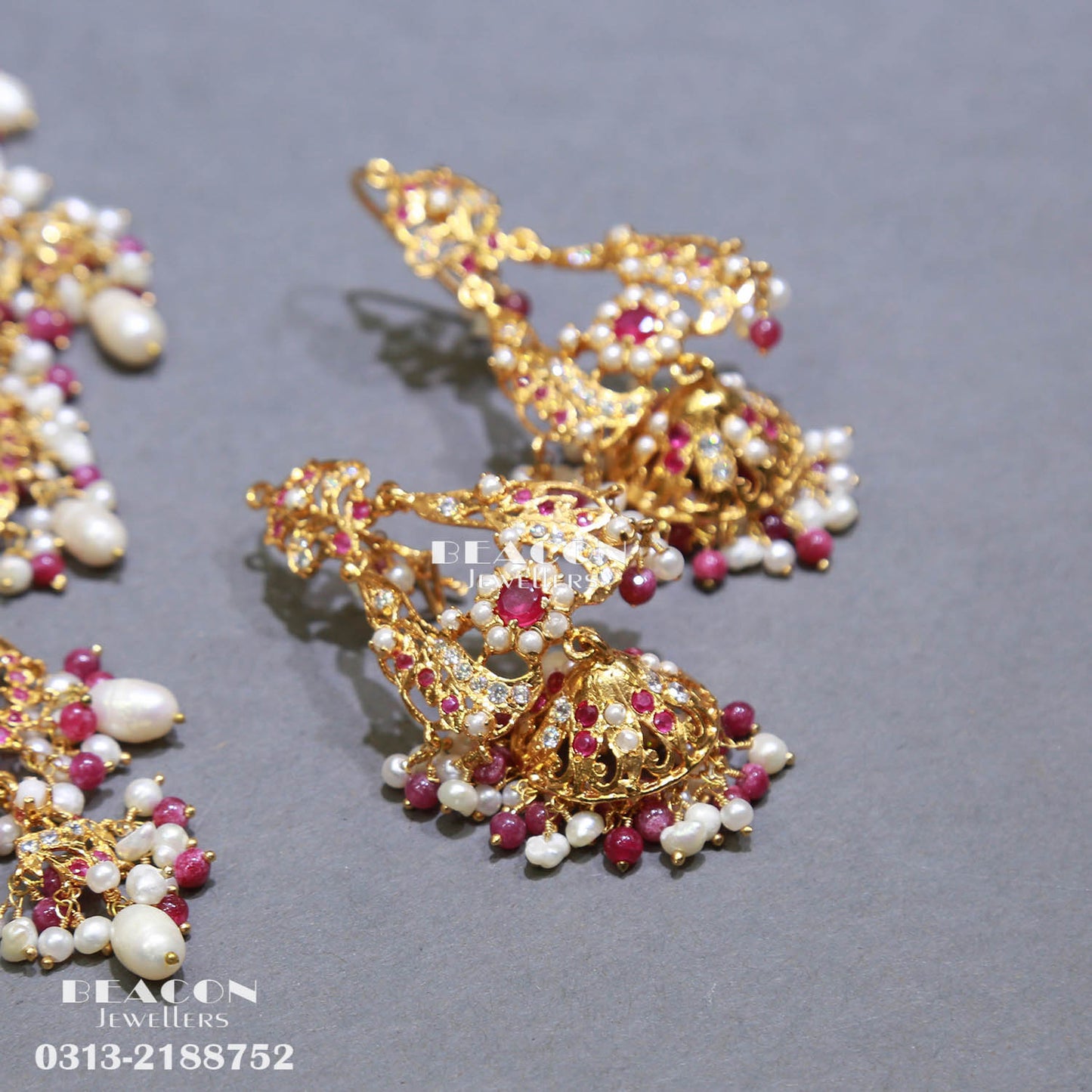Necklace with Bindi and Earrings 46