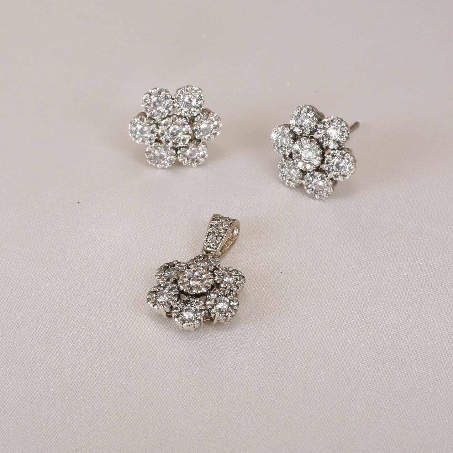pendant sets