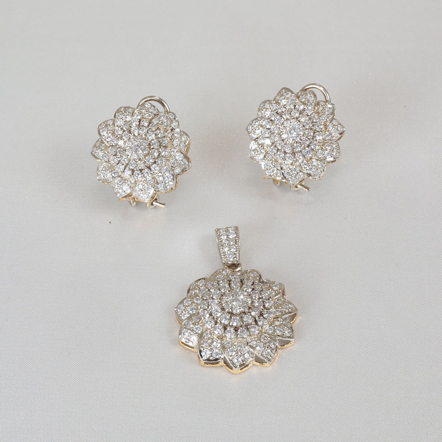 pendant set