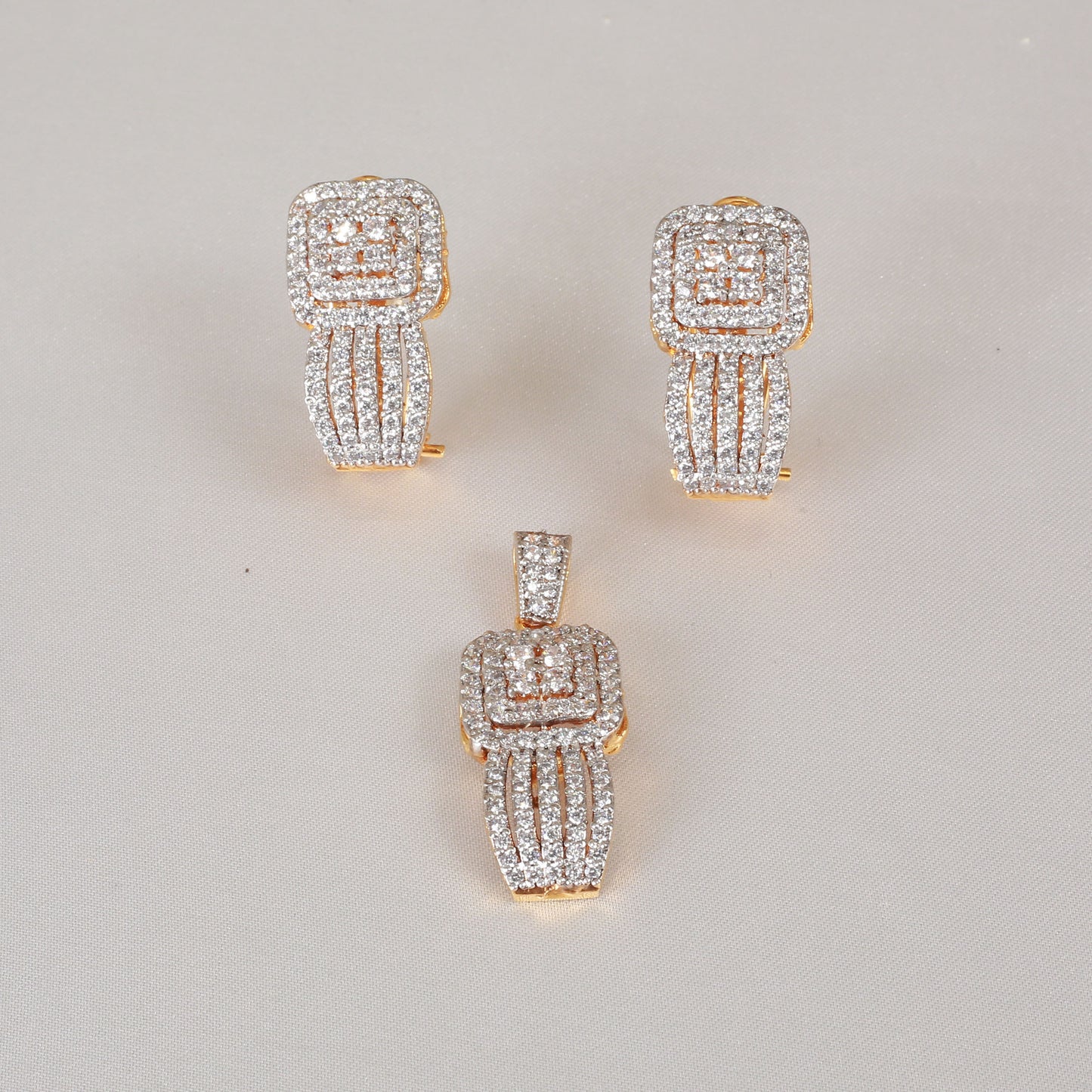 pendant set