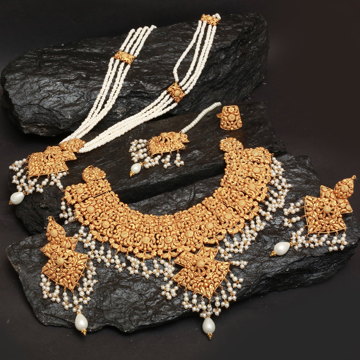 Necklace Set With Earrings Tika Rings