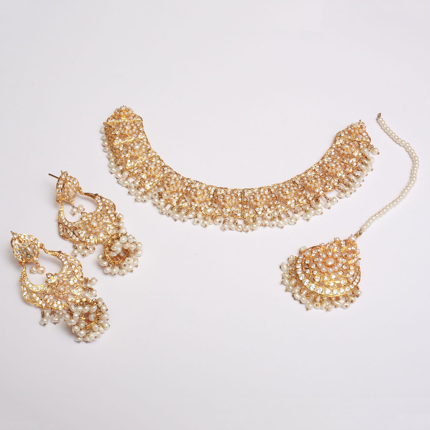 Necklace Set With Earrings Tika
