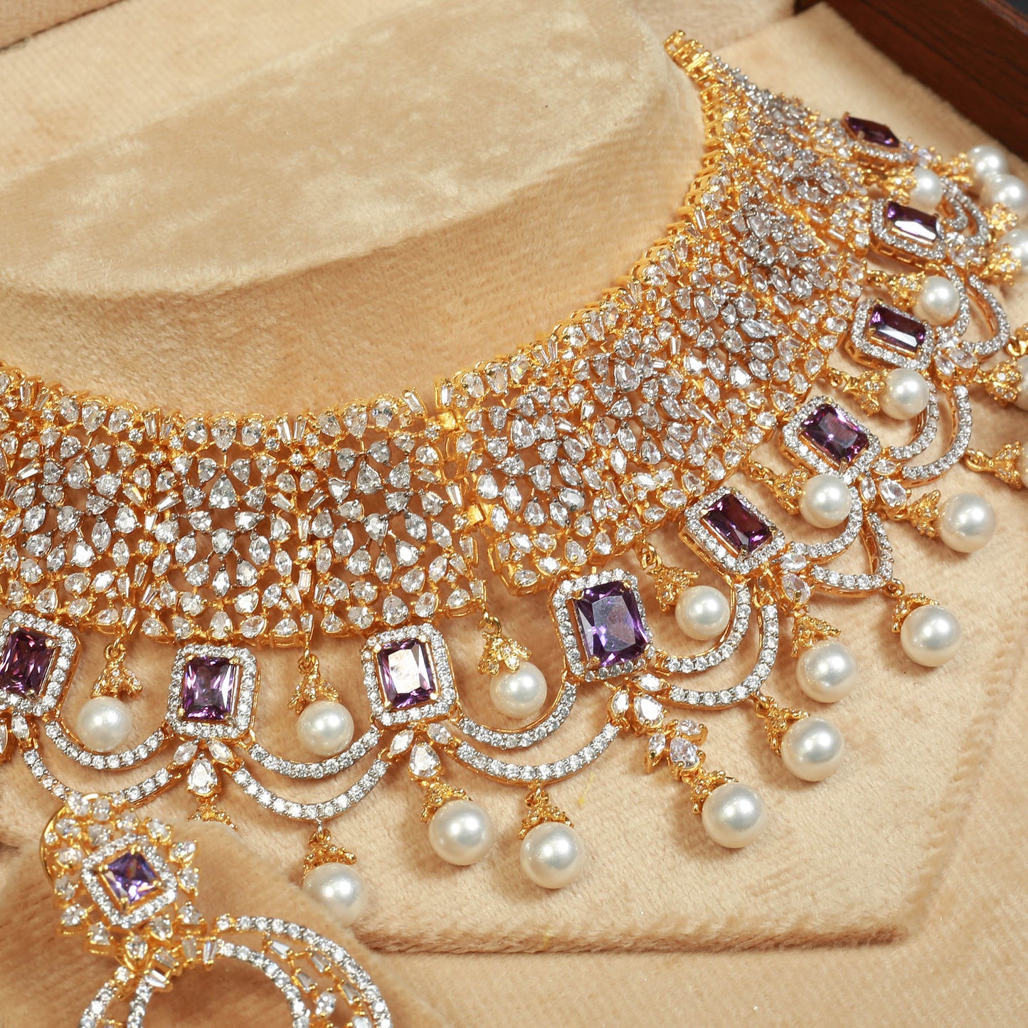 Necklace Set With Earring and Tika ,Ring.