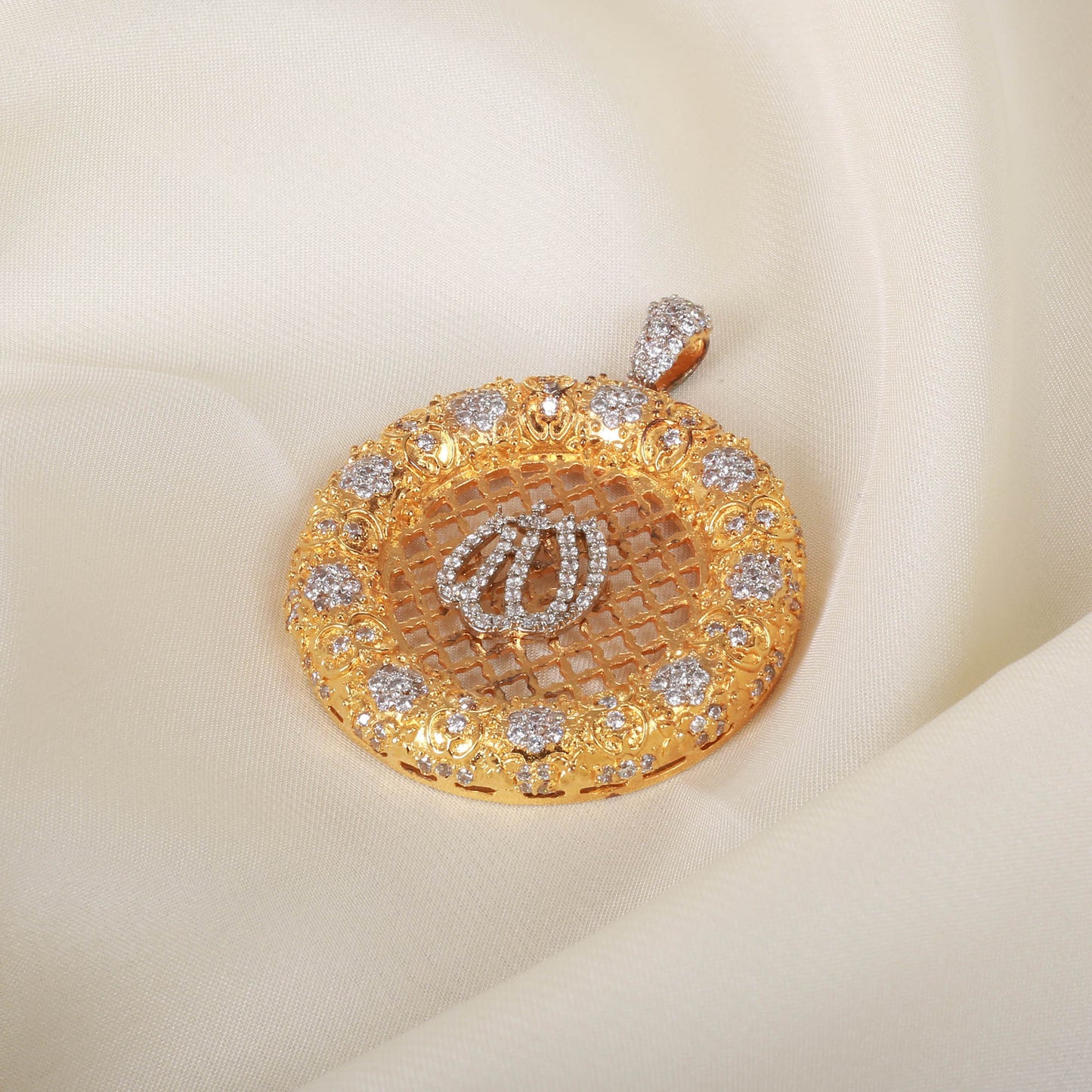Calligraphy Pendant - BA1058