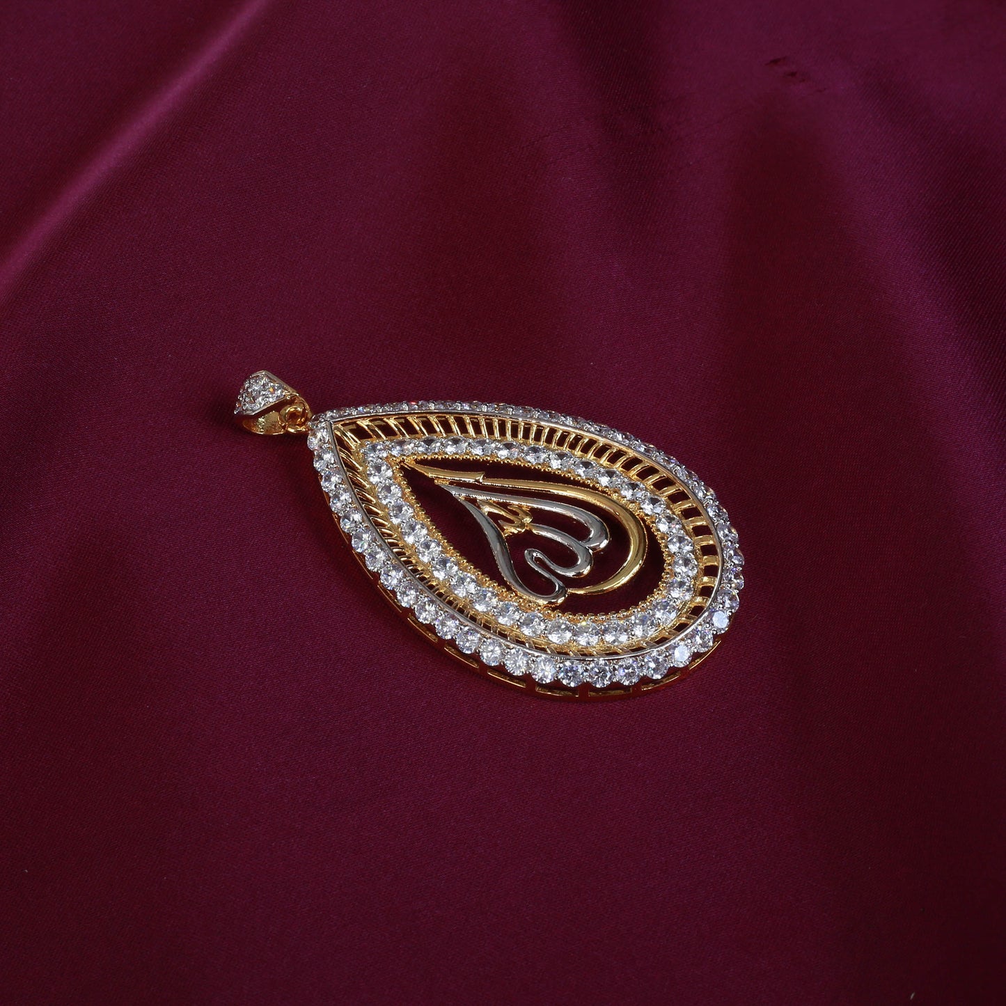 Calligraphy Pendant - BA1098