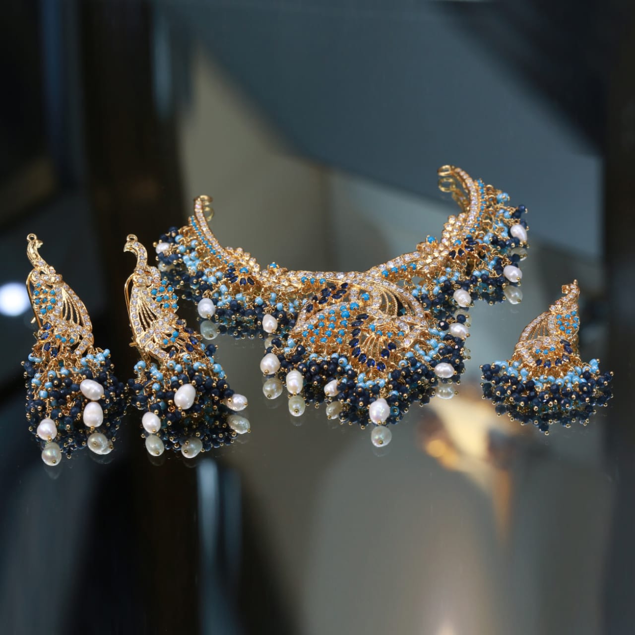 Necklace with Bindi and Earrings 49