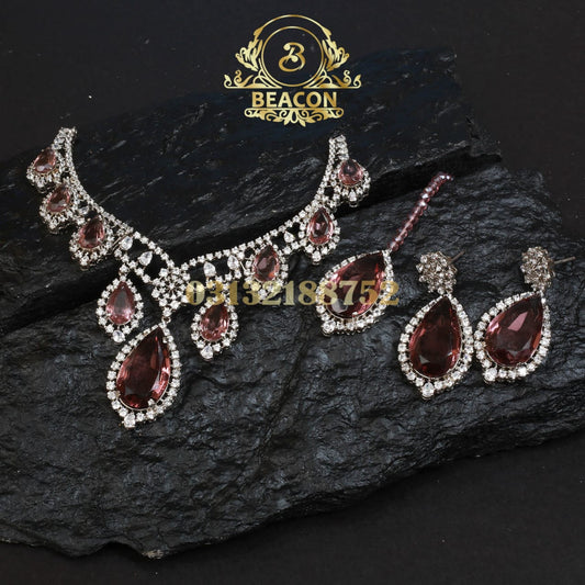 Necklace With Earring  and Tika
