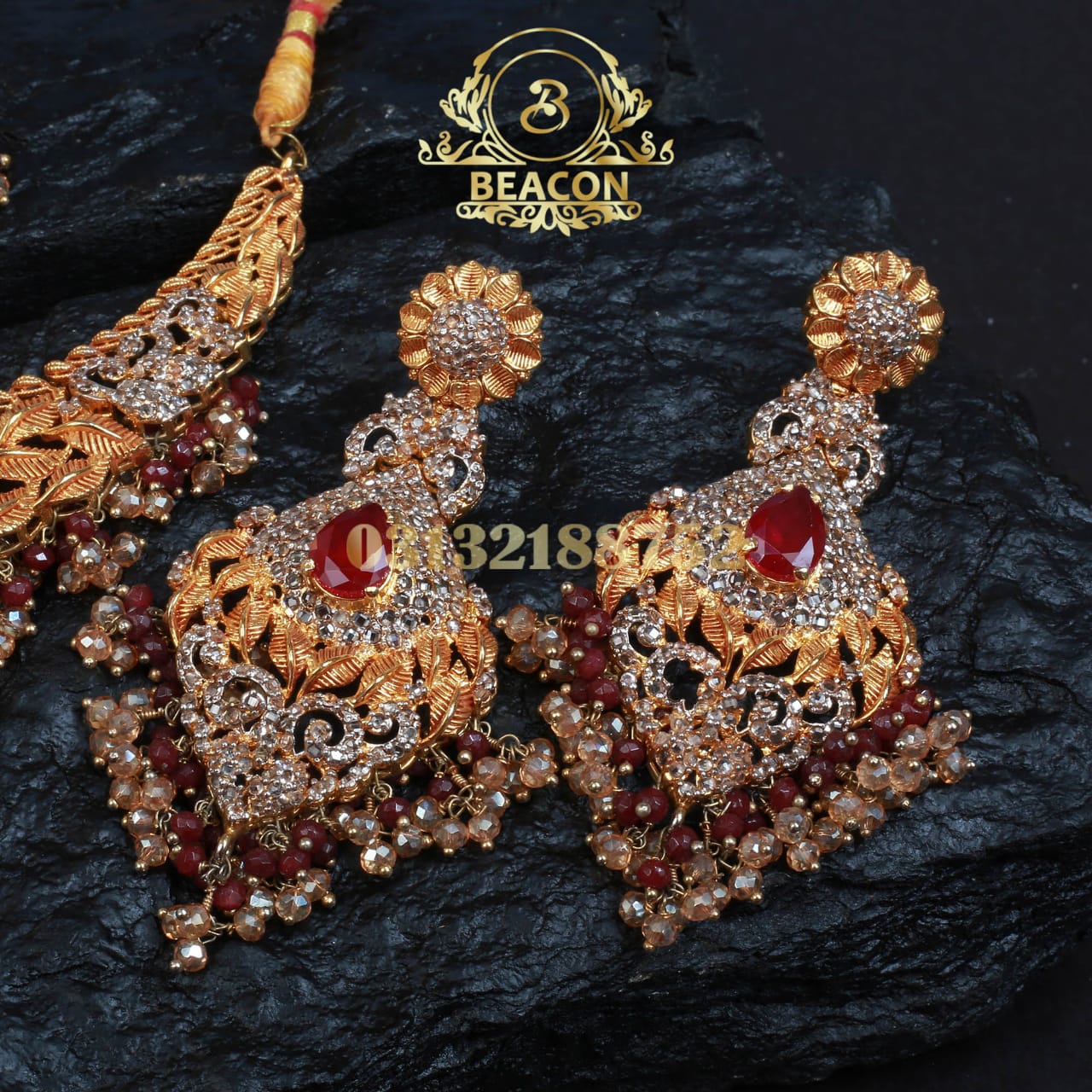 Necklace Set With Earring and Tika